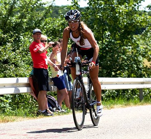Sabrina auf dem Rad
